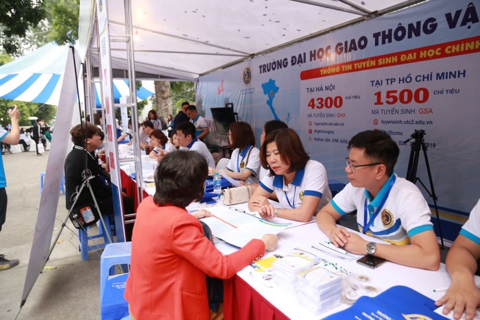 Trường Đại học Giao thông vận tải tại Ngày hội Tư vấn tuyển sinh, hướng nghiệp năm 2023. Ảnh: website nhà trường