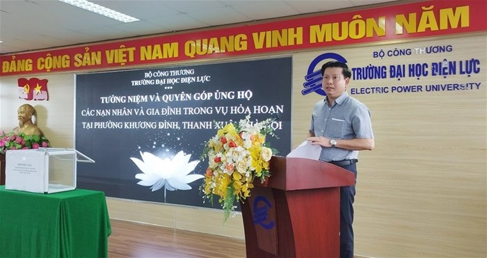 Phó giáo sư Đinh Văn Châu phát biểu