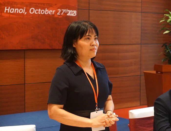 Tiến sĩ Trần Thị Thu Hương đại diện nhóm nghiên cứu trình bày kết quả tại diễn đàn HaFPES 2023. Ảnh: Minh Chi