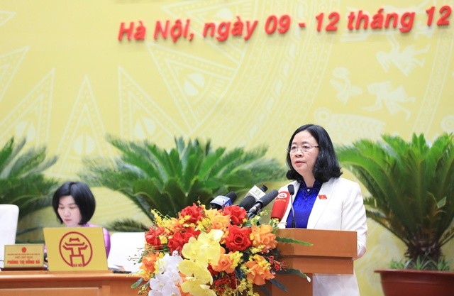 Bí thư Thành ủy Hà Nội Bùi Thị Minh Hoài phát biểu chỉ đạo tại kỳ họp. Ảnh: VGP/Gia Huy