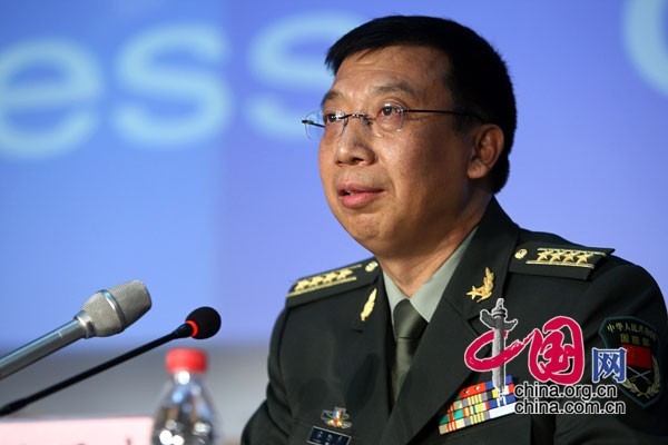 Cảnh Nhạn Sinh, người phát ngôn Bộ Quốc phòng Trung Quốc
