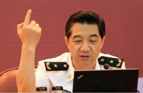 Trương Triệu Trung, một học giả đeo lon Thiếu tướng theo chủ nghĩa dân tộc cực đoan Trung Quốc