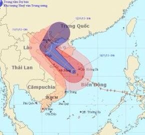 Bão số 14 - siêu bão Haiyan đang tiến về phía Việt Nam và có khả năng đổ bộ vào miền Bắc trong ngày mai 11/11.