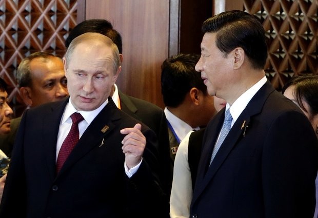 Rõ ràng bộ đôi Vladimir Putin và Tập Cận Bình đang bắt tay tăng cường hợp tác trong các vấn đề quốc tế và cần sự ủng hộ lẫn nhau.