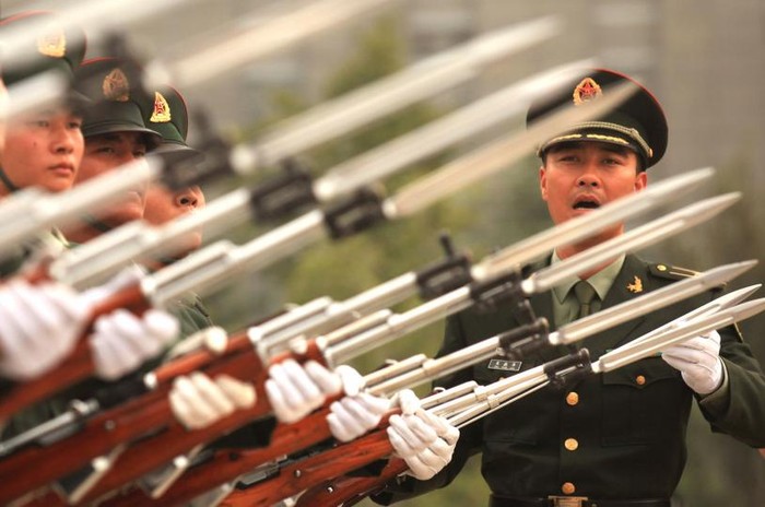 Trung Quốc đang ngày càng trở nên hung hăng hơn khiến các nước láng giềng ở châu Á đều đề phòng, cảnh giác.