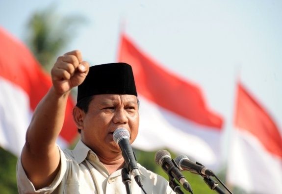 Ứng cử viên tranh cử Tổng thống Indonesia Prabowo Subianto, người có quan điểm cứng rắn với Trung Quốc.
