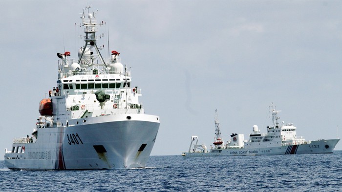 Cảnh sát biển Trung Quốc trở thành lực lượng &quot;Hải quân thứ 2&quot; để Bắc Kinh thực hiện âm mưu bành trướng Biển Đông. Ảnh: Bloomberg.
