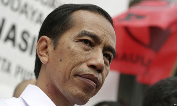 Tổng thống Indonesia Joko Widodo cho rằng Jakarta cần xem lại việc tham gia vào vấn đề Biển Đông &quot;có lợi&quot; gì hay không, ảnh: globalriskinsights.com.