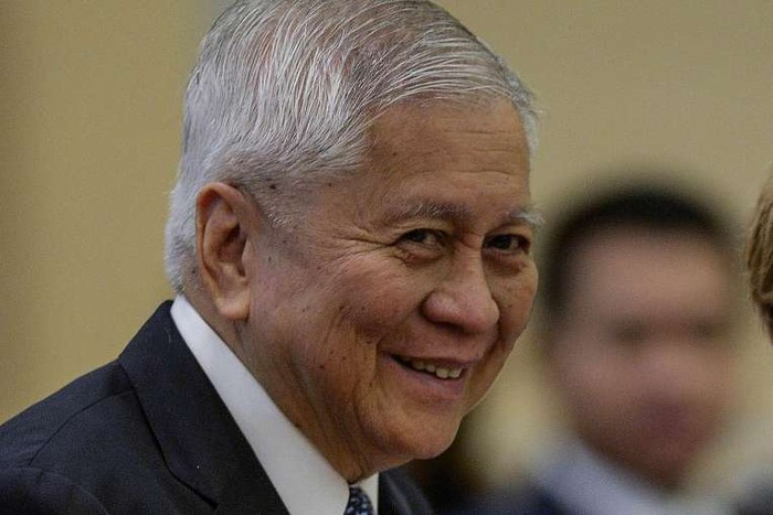 Ngoại trưởng Philippines Albert del Rosario, ảnh: The Straits Times.