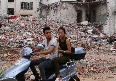 Hiện trường vụ đánh bom thư ở Liễu Châu, Quảng Tây. Ảnh: SCMP.