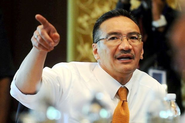 Bộ trưởng Quốc phòng Malaysia Datuk Seri Hishammuddin Tun Hussein, ảnh: Bernama.