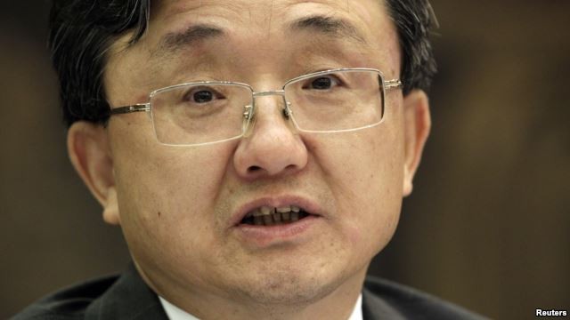 Ông Lưu Chấn Dân, Thứ trưởng Ngoại giao Trung Quốc tiếp tục thách thức công luận và luật pháp quốc tế, ảnh: Reuters.