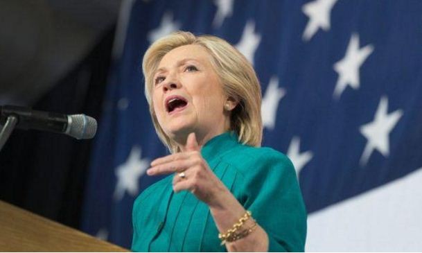 Tuổi tác là một trong những bất lợi của ứng viên Hillary Clinton. Ảnh: BBC.