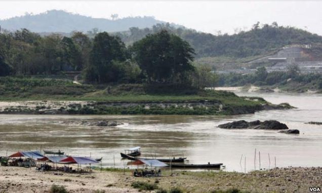 Chính quyền mới của NLD phải nhanh chóng có những quyết sách để đưa Myanmar thoát nghèo, để khẳng định giá trị của sự đổi thay. Ảnh: VOA.