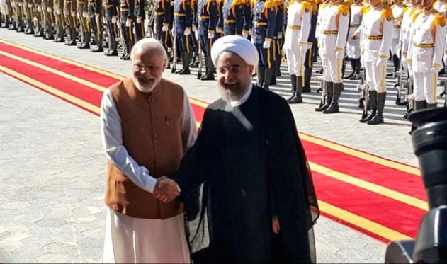Thủ tướng Narendra Modi trong chuyến thăm Iran, ảnh: NDTV.