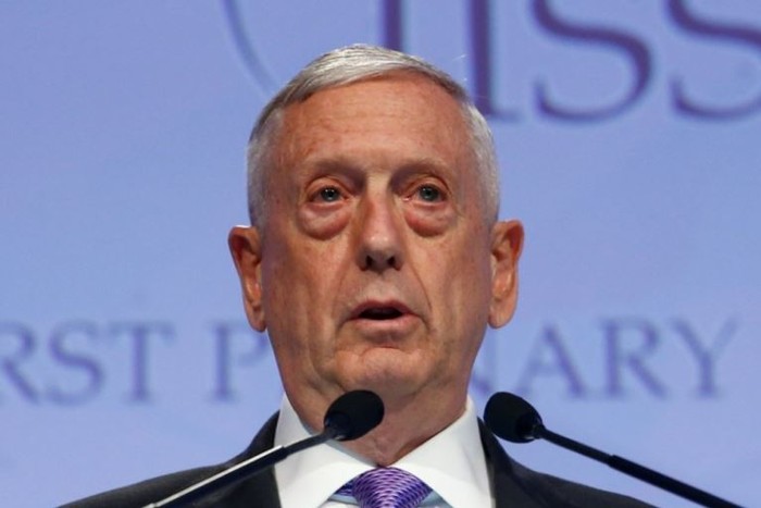 Bộ trưởng Quốc phòng Mỹ James Mattis phát biểu tại Đối thoại Shangri-la, ảnh: Reuters / SCMP.