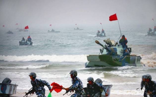 Một cuộc tập trận đổ bộ chiếm đảo của hải quân Trung Quốc, ảnh: The Nation.
