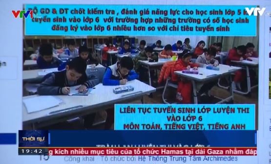 Các dịch vụ luyện thi nở rộ để đáp ứng nguyện vọng của sĩ tử, cha mẹ học sinh đang lao vào vòng xoáy mang tên &quot;trường chất lượng cao&quot;. Nguồn: VTV.vn.