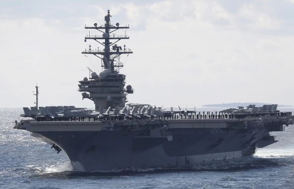 Tàu sân bay USS Ronald Reagan, ảnh: EPA / SCMP.