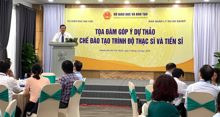 Ngày 9/10/2020 Bộ Giáo dục và Đào tạo tổ chức tọa đàm góp ý cho dự thảo đào tạo tiến sĩ, thạc sĩ, ảnh minh họa, nguồn: Báo Giáo dục và Thời đại.