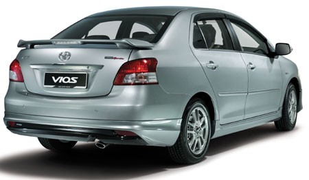 Vios 1.5G, 4 số tự động, 1.5 lÍt 602.000.000 VNĐ Vios 1.5, 5 số tay, 1.5 lít 552.000.000 VNĐ Vios Limo, 5 số tay, 1.5 lít 520.000.000 VNĐ