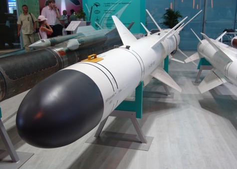 Tên lửa Kh-35UE.