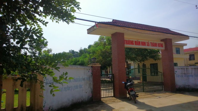 Trường mầm non xã Thành Hưng, huyện Thạch Thành (Thanh Hóa) - nơi đang xảy ra vụ việc... (Ảnh: Tuoi Tre.