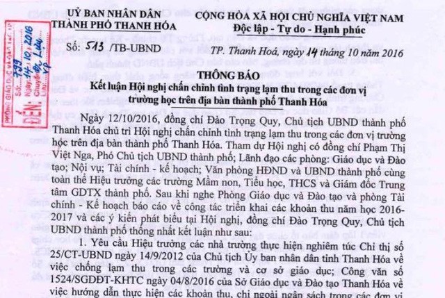 Thông báo số 513, trong đó có 29 trường thực hiện trả lại tiền thu các khoản sai quy định cho phụ huynh học sinh (ảnh T.Trần)