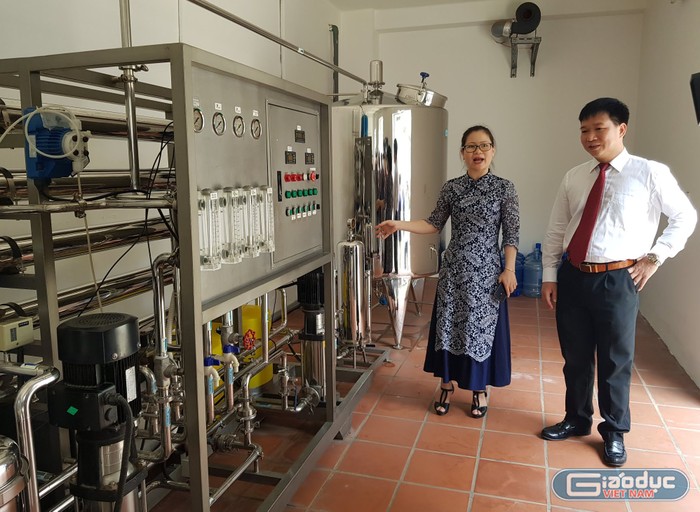 Hệ thống máy móc hiện đại, chuyên nghiệp trong các khâu sản xuất đạt GMP của Công ty Cổ phần Dược phẩm Gia Nguyễn. Ảnh: Minh Chí.
