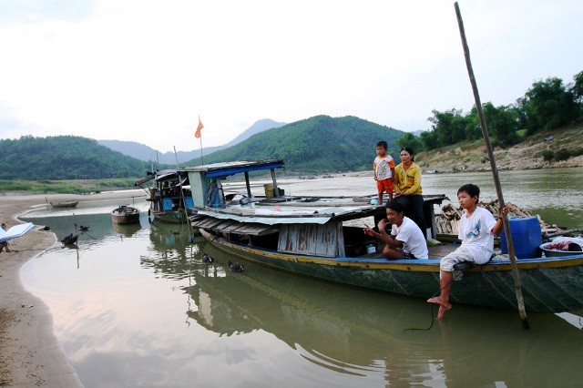 Một góc xóm vạn đò bến Sé