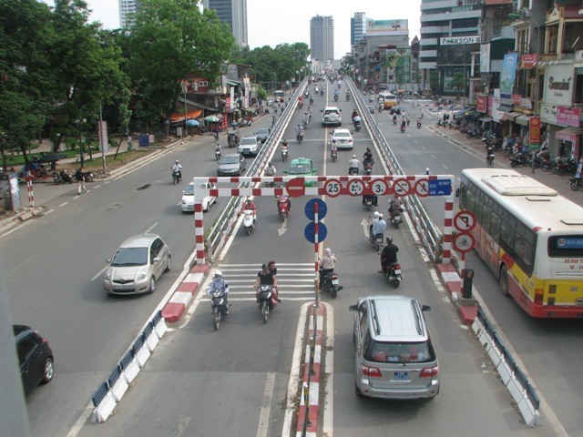 Sang đường thôi...