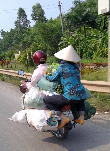 Chụp tại quốc lộ 18A, Quảng Ninh. Ảnh: Trần Xuân Chiến