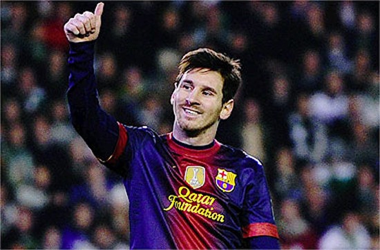 Với cú đúp vào lưới Betis, Messi chính thức vượt qua kỷ lục ghi 85 bàn thắng của một năm của huyền thoại Gerd Muller.