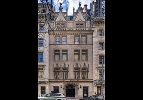 4. Woolworth Mansion, New York Xây dựng vào thời kỳ phục hưng, dinh thự này được thiết kế bởi Gilbert và hoàn thành vào năm 1916. Không chỉ mạ vàng, tòa lâu đài còn được chạm khắc đá để trang trí, mang lại cho nó sự quyến rũ ngay từ cái nhìn đầu tiên.