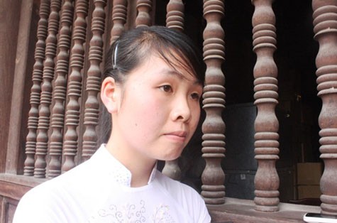Vũ Thị Vân – Học sinh 12 Trường THPT chuyên Vĩnh Phúc – giải Nhì HSG quốc gia Lịch sử 2012