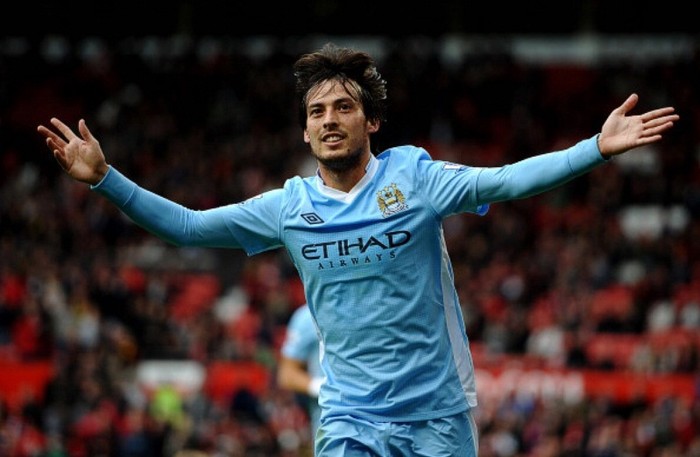 6. David Silva: Rất đơn giản, chàng tiền vệ này là người dẫn đầu danh sách kiến tạo của Premier League 2011/12 và EURO 2012, và ở cả hai giải đấu này anh đều được nâng cúp vô địch. Còn gì để bàn cãi nữa?