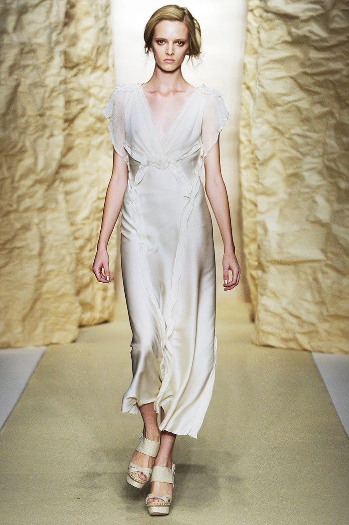 No.6: Vẻ đẹp Nga - Daria Strokous nổi tiếng từ năm 17 tuổi trong tuần lễ thời trang Milan năm 2007.