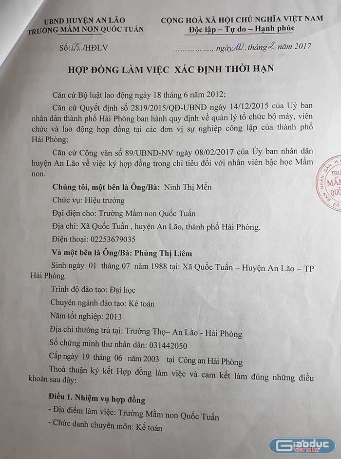 Các nhân viên kế toán được ký hợp đồng làm việc xác định thời hạn (Ảnh: Lã Tiến)