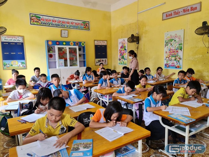 Học sinh lớp 4 phải học tại điểm cũ Trường Mầm non Thanh Xuân (Ảnh: Lã Tiến)