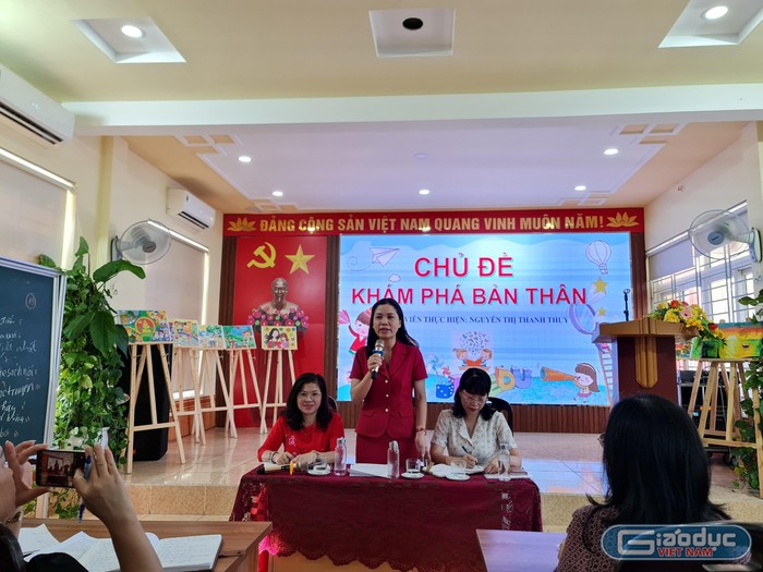 Các đại biểu tham dự đánh giá chuyên đề được tổ chức thành công, bảo đảm mục tiêu của Chương trình giáo dục phổ thông mới (Ảnh: Lã Tiến)