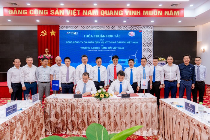 Quang cảnh lễ ký thoả thuận hợp tác (Ảnh: TK)