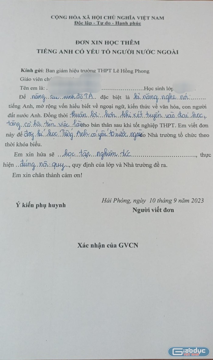 Đơn xin học thêm tiếng Anh có yếu tố nước ngoài của Trường Trung học phổ thông Lê Hồng Phong (Ảnh: Phụ huynh cung cấp)