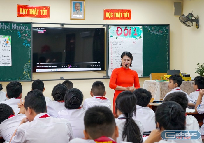 Những năm qua, thành phố Hải Phòng đầu tư cơ sở vật chất, trang thiết bị xây dựng trường học đạt chuẩn quốc gia (Ảnh: Lã Tiến)