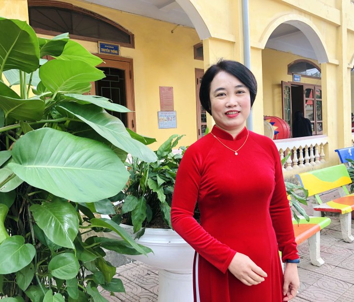 Cô giáo Nguyễn Thị Quyến - Phó hiệu trưởng Trường Tiểu học Chu Văn An (thành phố Chí Linh, Hải Dương). Ảnh: NVCC
