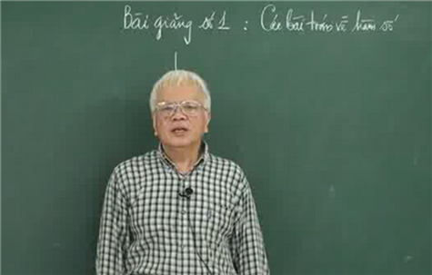 3. PGS. TS Phan Huy Khải Gắn bó với công việc giảng dạy, luyện thi trên 40 năm và là tác giả của hơn 115 đầu sách đã xuất bản. Với cách giảng bài chậm rãi, phân loại rõ ràng từng nôị dung kiến thức, PGS.TS Phan Huy Khải đã giúp học sinh hiểu bài nhanh phù hợp với các đối tượng học sinh từ trung bình khá trở lên.