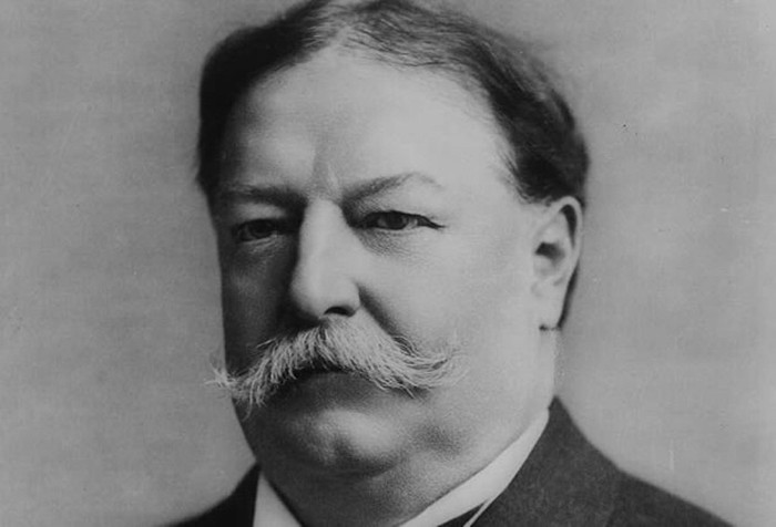 William Howard Taft là nhà chính trị, Tổng thống Mỹ thứ 27. Taft là lãnh đạo của cánh bảo thủ tiến bộ của Đảng Cộng hòa đầu thế kỷ 20, một người tiên phong cải tiến bang giao thương mại quốc tế và cực lực kêu gọi cho hòa bình thế giới.