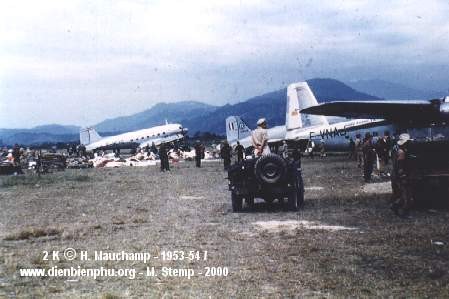 Khu vực không quân đầu tiên tại Điện Biên Phủ.