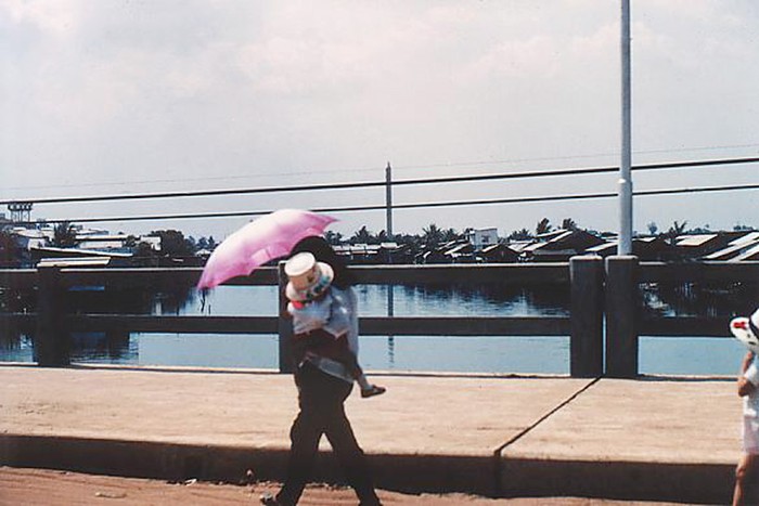 Sài Gòn 1968 - 1969. Trên cầu Thị Nghè nhìn về phía cầu Phan Thanh Giản.