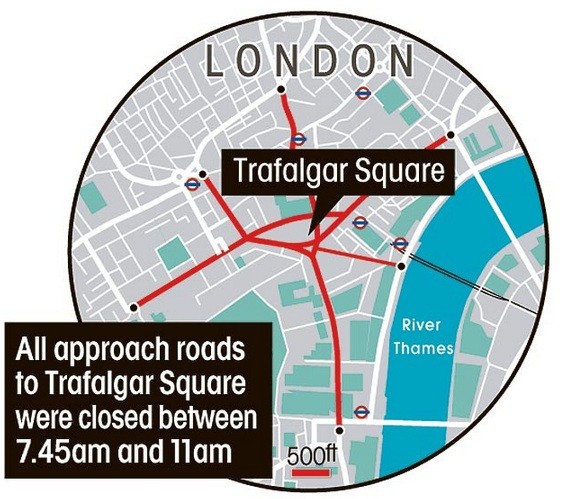 Những con phố chính và sầm uất nhất thủ đô Luân Đôn dẫn đến quảng trường trung tâm Trafalgar bị phong tỏa trong suốt 3 giờ đồng hồ.