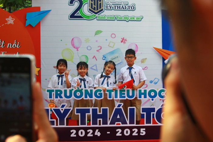 khai-giang-nam-hoc-2024-2025-he-thong-giao-duc-ly-thai-to (16).JPG